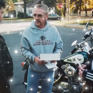 Meet your Posher, Dee